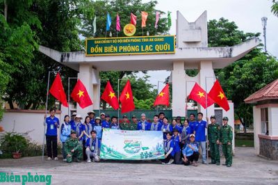 Sôi nổi các hoạt động 'Mùa hè xanh' tại xã biên giới Ba Chúc