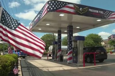 Ông Trump tung chương trình nhiên liệu giá rẻ cho người dân Mỹ