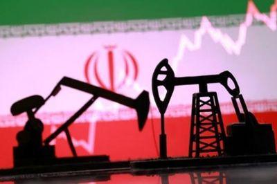 Dầu Iran 'lép vế' trước nguồn cung giá rẻ từ Trung Đông