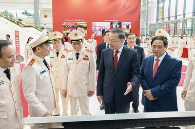 Tổng Bí thư, Chủ tịch nước dự lễ kỷ niệm 80 năm ngày truyền thống lực lượng An ninh nhân dân