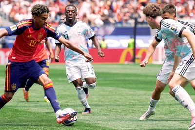 Tây Ban Nha vào bán kết World Cup: Lamine Yamal thách đấu Pháp