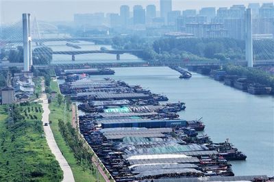 Bão Ba Vì càn quét Đông Á, Nhật Bản, Trung Quốc đồng loạt ứng phó