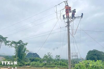 Sơn La nhanh chóng khôi phục cấp điện cho hơn 4.100 khách hàng sau mưa lũ