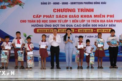 Đồng Nai: Mượn sách giáo khoa miễn phí, viết tiếp ước mơ đến trường