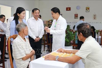Đẩy mạnh mô hình chăm sóc y tế cho người cao tuổi tại Đồng Nai