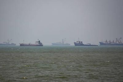 Mỹ yêu cầu Iran công khai cam kết mở hoàn toàn eo biển Hormuz