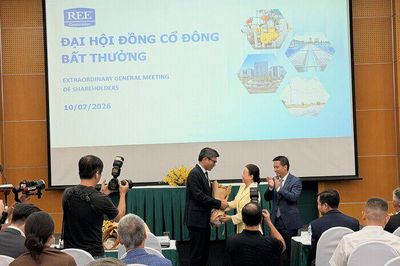 Bà Mai Thanh rời HĐQT REE sau 44 năm gắn bó, công ty ước lãi 6 tháng gần 1.500 tỷ đồng