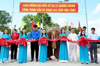 Khánh thành cầu Hy Vọng 444 trị giá 930 triệu đồng tại xã Định Mỹ