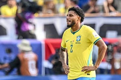 Manchester United hủy thương vụ Ederson vào phút chót: Quyết định đầy rủi ro của Quỷ đỏ