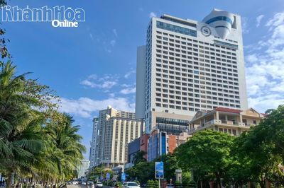 Từ ngày 14 đến 22-7, các doanh nghiệp du lịch treo băng rôn hưởng ứng Festival Biển