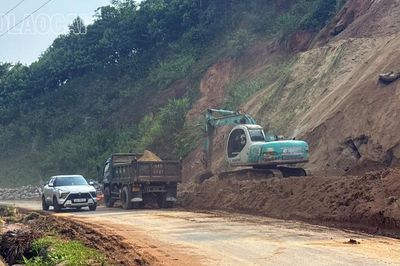 Nỗ lực khắc phục sạt lở trên tuyến Tỉnh lộ 162