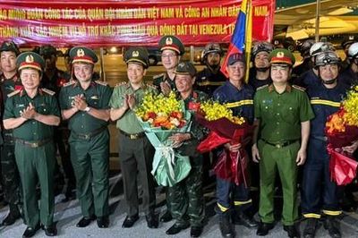 Đoàn cứu hộ Việt Nam về nước an toàn sau khi giúp Venezuela khắc phục hậu quả động đất