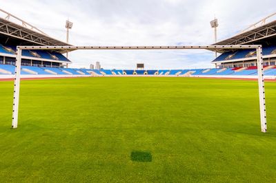 Diện mạo mới của sân Mỹ Đình sau hơn 2 tháng cải tạo mặt cỏ giống Old Trafford