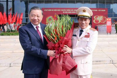 Tổng Bí thư, Chủ tịch nước dự lễ kỷ niệm 80 năm Ngày truyền thống lực lượng An ninh nhân dân