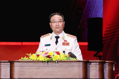 Thứ trưởng Bộ Công an: Có những sự hy sinh lặng lẽ, người thân yêu nhất không biết hết