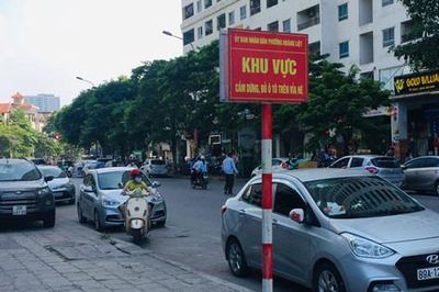 Hai tuần, phường Hoàng Liệt cấp 7 giấy phép bãi xe 'lưỡng dụng'