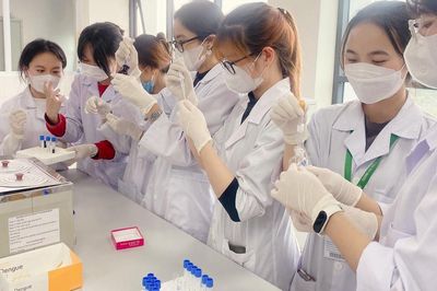 Điểm sàn Y Dược năm 2026 biến động mạnh với nhiều ngành tăng đến 1,5 điểm
