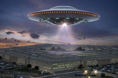 Những hình ảnh chân thực về UFO mới được Mỹ công bố