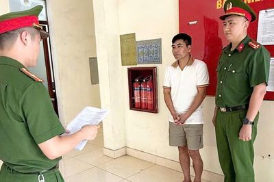 Đăng bài lên mạng xã hội ép doanh nghiệp chi hơn 120 triệu đồng