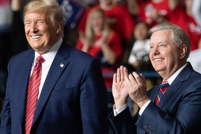 Thượng nghị sĩ Mỹ Lindsey Graham đột ngột qua đời ở tuổi 71