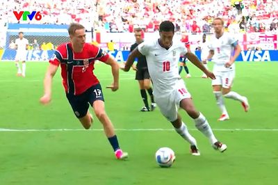 Tuyển Anh thắng kịch tính Na Uy, giành vé vào bán kết World Cup 2026