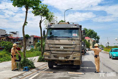Quyết liệt xử lý xe quá tải trên các tuyến đường trọng điểm