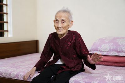 Bà mẹ Việt Nam anh hùng Lê Thị Sáu: Hai lần tiễn con vào chiến trận, một đời lặng lẽ giữ ký ức