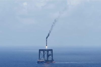 Trung Quốc thành công hạ cánh tên lửa giữa biển như SpaceX