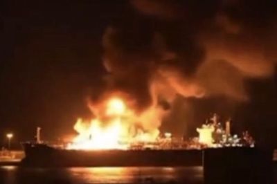 Ukraine tập kích tàu chở dầu Nga trên biển Azov