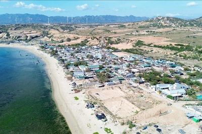 Điện hạt nhân: Không chỉ là xây một nhà máy điện