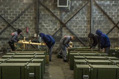 'Ông lớn' quốc phòng Ukraine cất giấu vũ khí gần khu dân cư