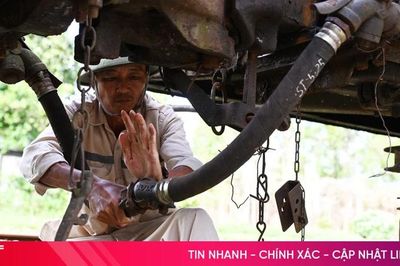 Tôi là 'kiểm tu' toa xe tàu hỏa