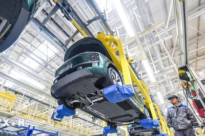 Người tiêu dùng Trung Quốc đổi xe điện nhanh hơn điện thoại di động