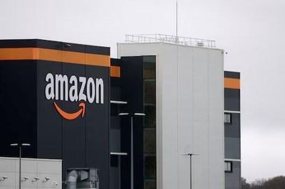 Amazon và Starlink thúc đẩy cuộc đua Internet vệ tinh vào châu Phi