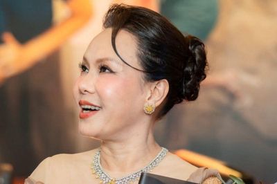 Số tiền hơn 195 tỷ đồng khiến Việt Hương vỡ òa hạnh phúc