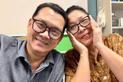 Mừng cho hạnh phúc của NSƯT Hữu Châu và NSND Hồng Vân