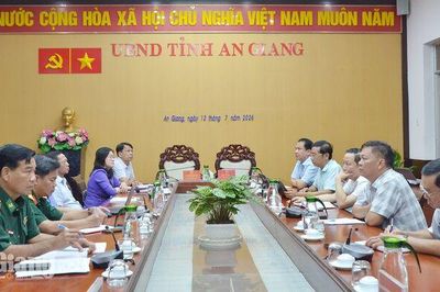 Vụ lật ca nô ở Phú Quốc: Chủ tịch UBND tỉnh An Giang Hồ Văn Mừng chỉ đạo khẩn khắc phục hậu quả