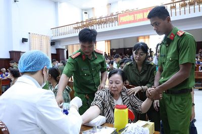 An Giang phối hợp thu nhận 3.800 mẫu ADN thân nhân liệt sĩ chưa xác định danh tính