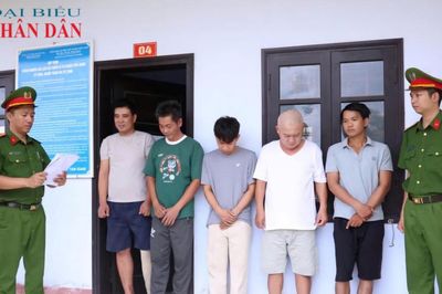 Quảng Trị: Triệt phá đường dây cá độ bóng đá liên tỉnh 400 tỷ đồng