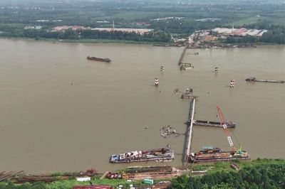 Cầu Vân Phúc thi công liên tục 3 ca, 4 kíp