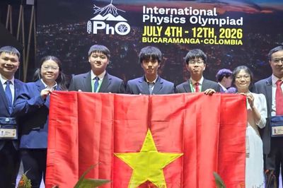 Việt Nam giành 4 Huy chương Vàng Olympic Vật lí quốc tế 2026
