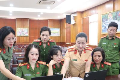 Hà Nội vận hành tiện ích tra cứu giấy phép lái xe trực tuyến từ 13/7