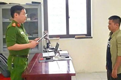 Mâu thuẫn trong sinh hoạt, nam thanh niên dùng dao bầu đâm người cùng thôn