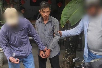 Bắt đối tượng cướp giật điện thoại giữa phố ở Đà Nẵng