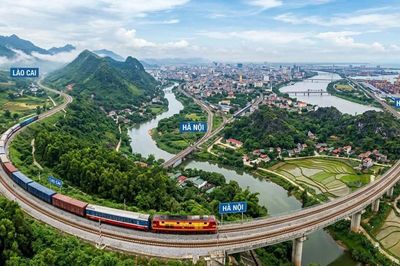 Vì sao Bộ Xây dựng đề xuất giảm 27km tuyến đường sắt Lào Cai- Hà Nội-Hải Phòng?