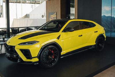 Cận cảnh siêu xe Lamborghini Urus SE Performante vừa ra mắt