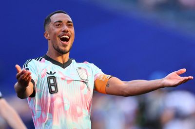 MU kích hoạt điều khoản giải phóng Tielemans
