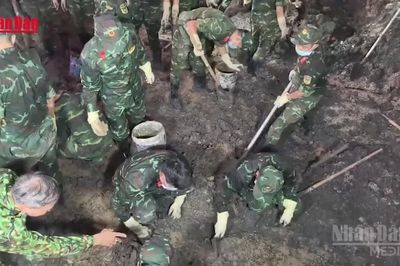 [Video] Những di vật sau 58 năm mở thêm hy vọng xác định danh tính các liệt sĩ tại công viên Lê Thị Riêng