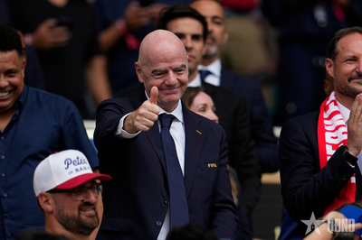 Nhật ký World Cup 2026: Cỗ máy làm tiền FIFA không bao giờ dừng lại