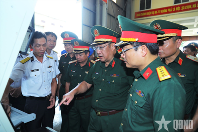 Thượng tướng Phạm Hoài Nam kiểm tra công tác sản xuất vũ khí tại Nhà máy Z173